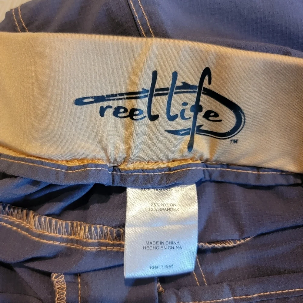REEL LIFE NYLON SHORTS (sz‎ lg)